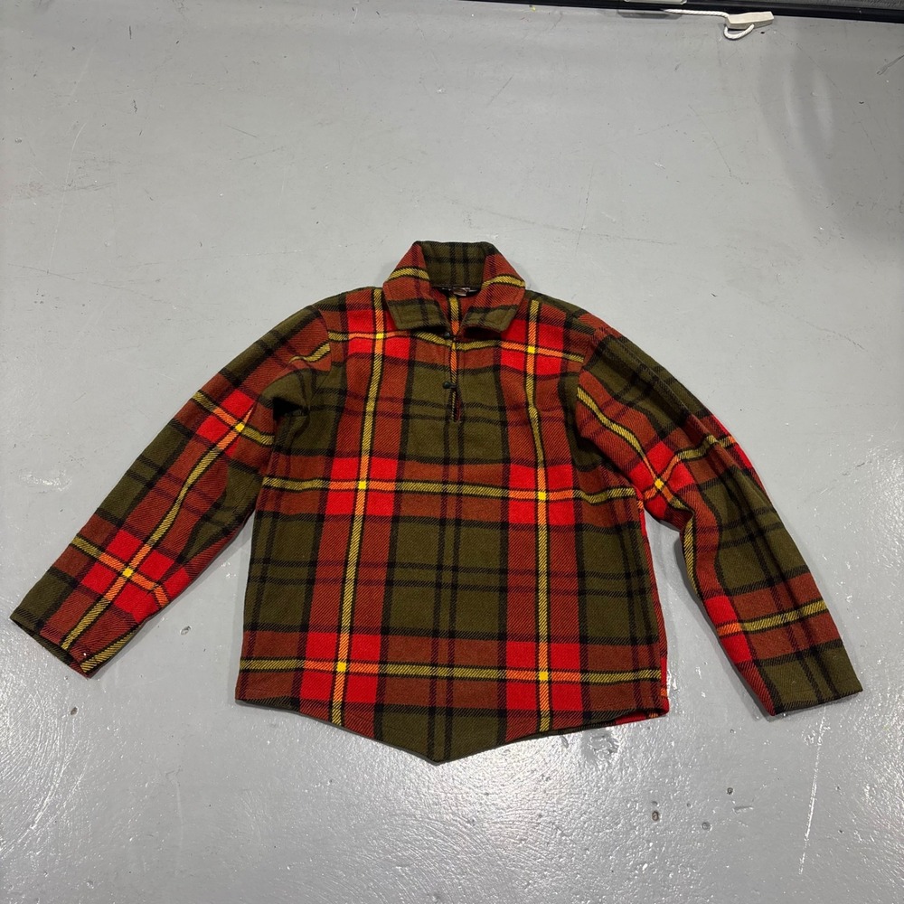 Vintage Woolrich Woolen Mills Plaid Wool Pullover Shirt Red Green Mens Medium